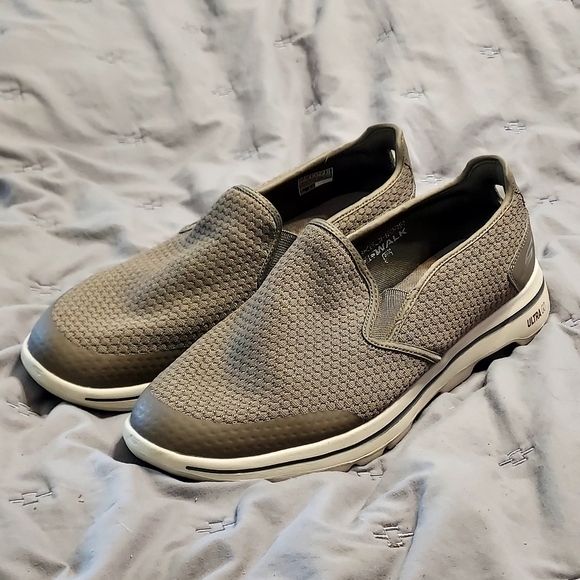 Skechers  Performance Go Walk 5 Apprize Shoes Slip-on Sneaker Khaki 12.5… - Picture 1 of 9